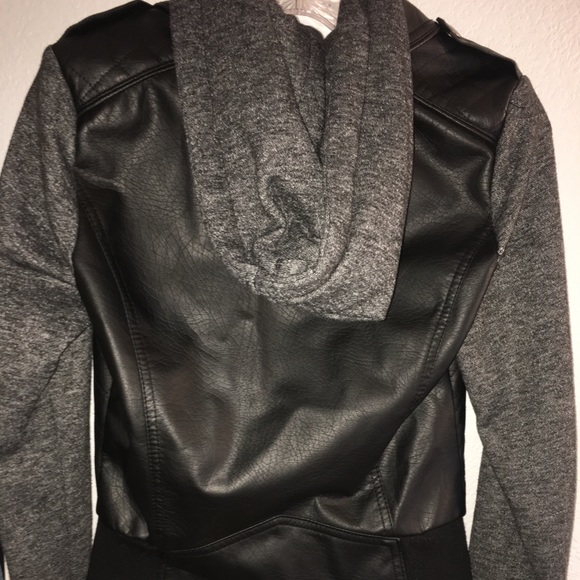 Leather Jacket - Picture 2 of 4